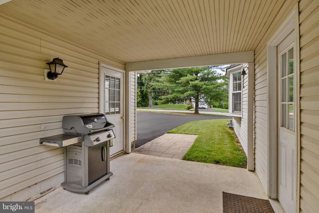 1545 TERRACE DR, Ambler, PA 19002