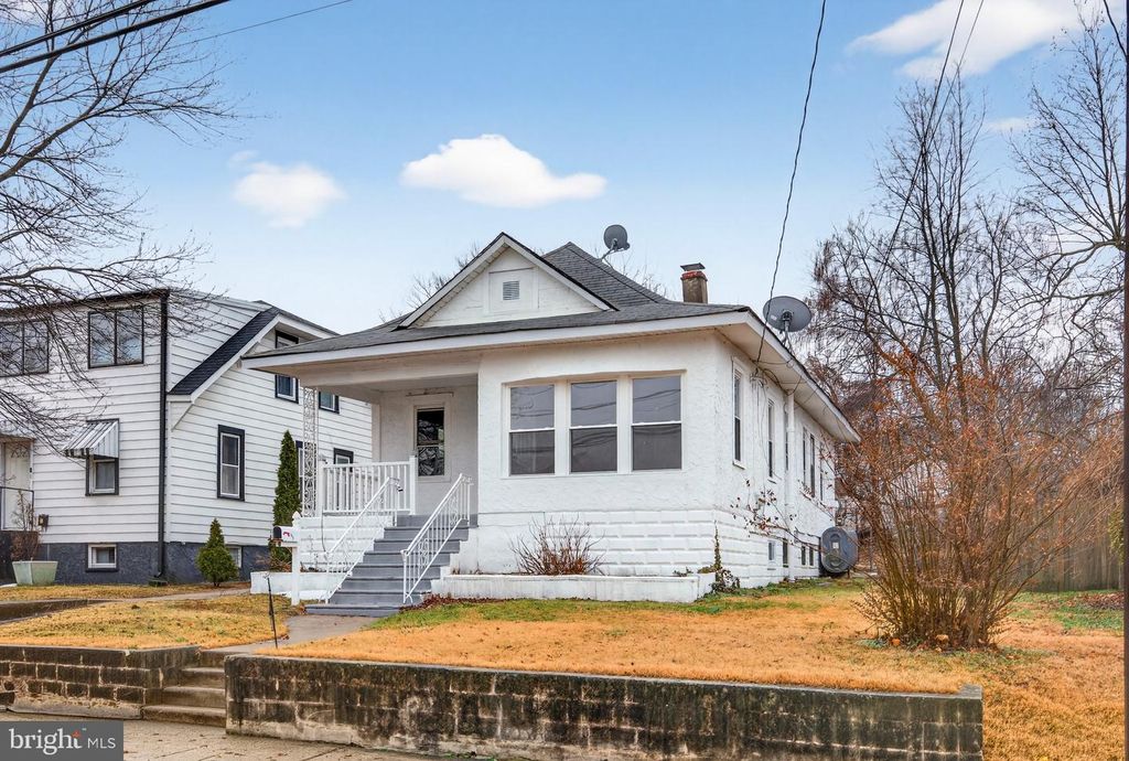 541 ENGARD AVE, Pennsauken, NJ 08110