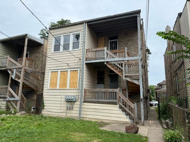 7148 S Eberhart Avenue, Chicago, IL 60619