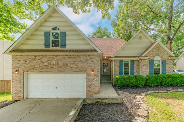 1508 Walnut Hills Dr, Chapel Hill, TN 37034