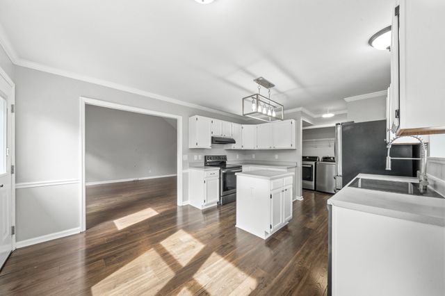1508 Walnut Hills Dr, Chapel Hill, TN 37034