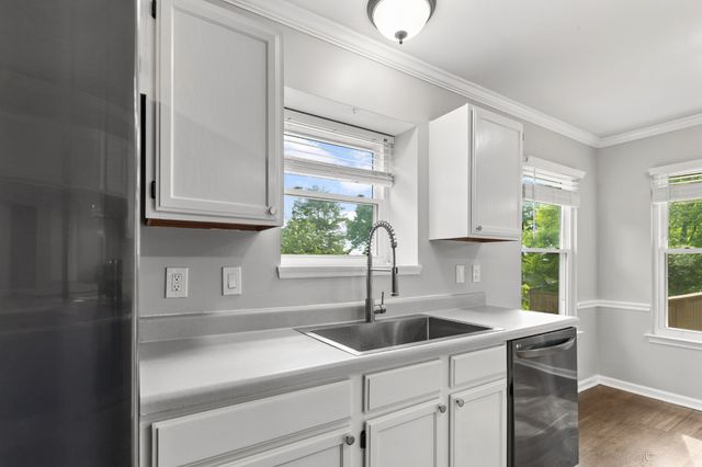 1508 Walnut Hills Dr, Chapel Hill, TN 37034