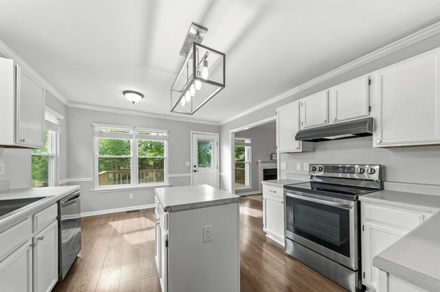 1508 Walnut Hills Dr, Chapel Hill, TN 37034