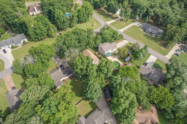 1508 Walnut Hills Dr, Chapel Hill, TN 37034