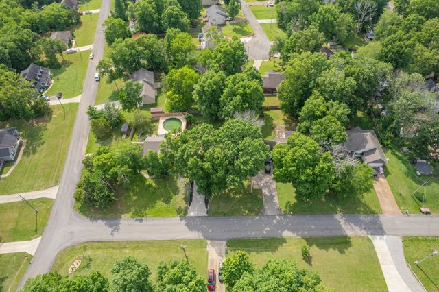 1508 Walnut Hills Dr, Chapel Hill, TN 37034