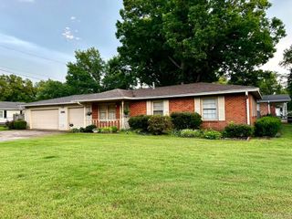 3301 Sun Avenue, Jonesboro, AR 72401
