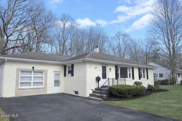 57 Brockley Drive, Bethlehem, NY 12054