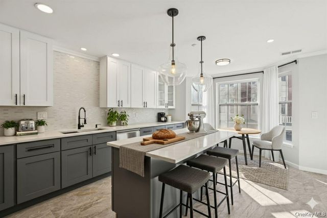 5 Bridge Lane, Haverstraw, NY 10927