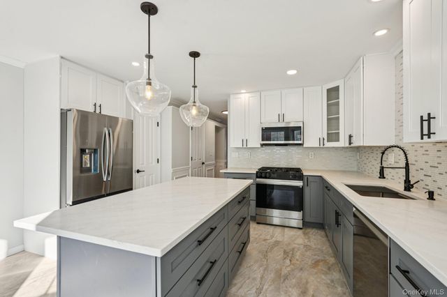 5 Bridge Lane, Haverstraw, NY 10927