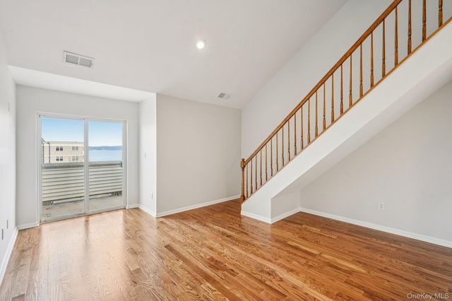 5 Bridge Lane, Haverstraw, NY 10927