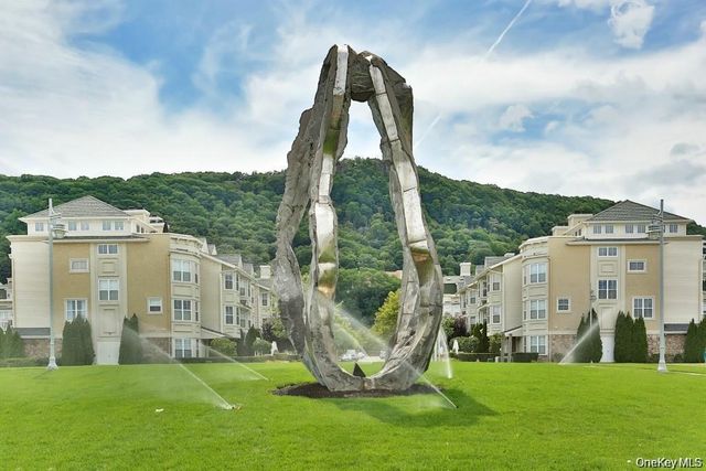 5 Bridge Lane, Haverstraw, NY 10927