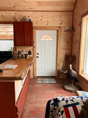 16859 U Highway, Willow Springs, MO 65793