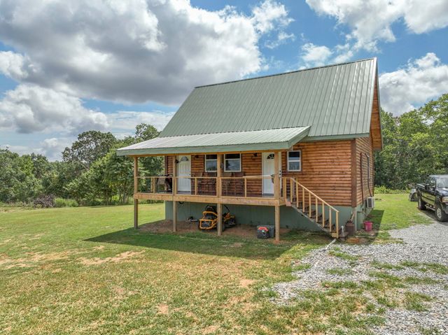 16859 U Highway, Willow Springs, MO 65793