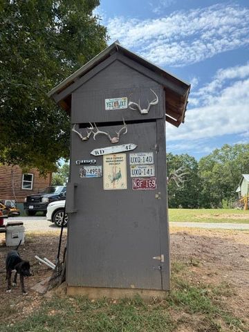 16859 U Highway, Willow Springs, MO 65793