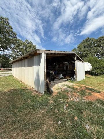 16859 U Highway, Willow Springs, MO 65793