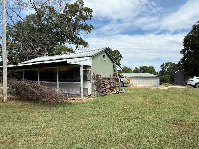 16859 U Highway, Willow Springs, MO 65793