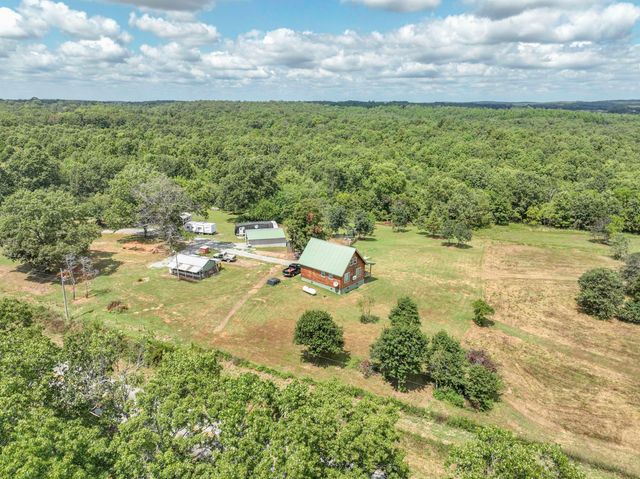 16859 U Highway, Willow Springs, MO 65793