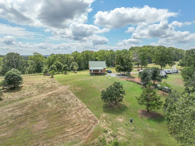 16859 U Highway, Willow Springs, MO 65793