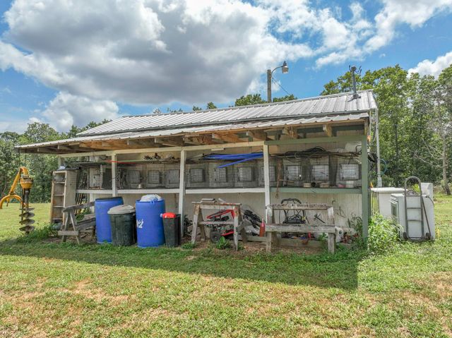 16859 U Highway, Willow Springs, MO 65793