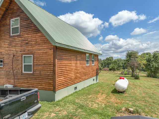 16859 U Highway, Willow Springs, MO 65793