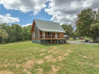 16859 U Highway, Willow Springs, MO 65793