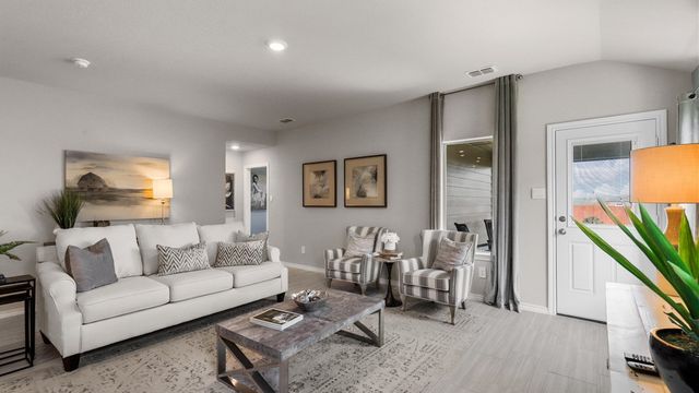 422 LUBBOCK Drive, Azle, TX 76020