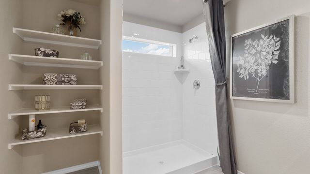 422 LUBBOCK Drive, Azle, TX 76020