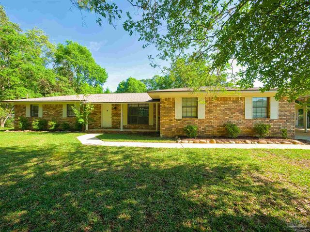 1632 Winston St, Cantonment, FL 32533