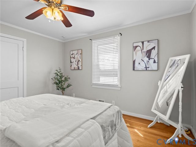 2313 Dickens Rd, Henrico, VA 23230