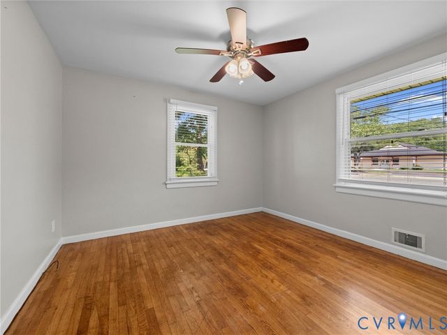 2313 Dickens Rd, Henrico, VA 23230