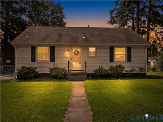 2313 Dickens Rd, Henrico, VA 23230