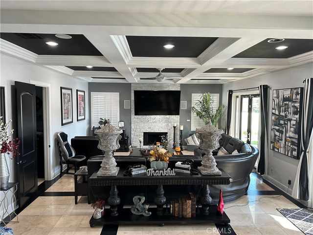 29061 Lupin Place, Canyon Lake, CA 92587