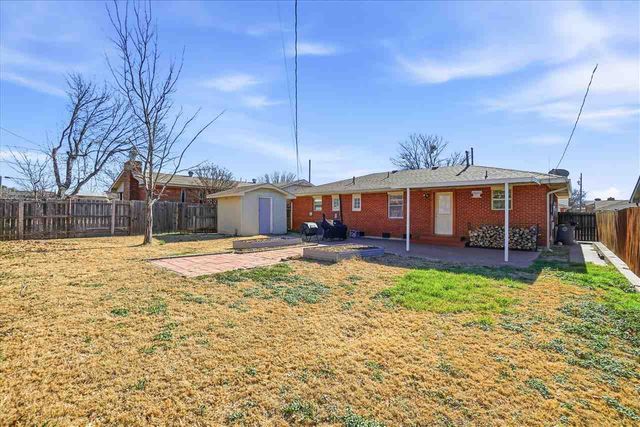 3807 NW Ferris Ave, Lawton, OK 73505