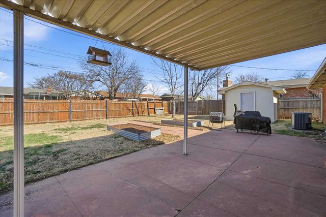 3807 NW Ferris Ave, Lawton, OK 73505