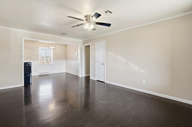 3807 NW Ferris Ave, Lawton, OK 73505