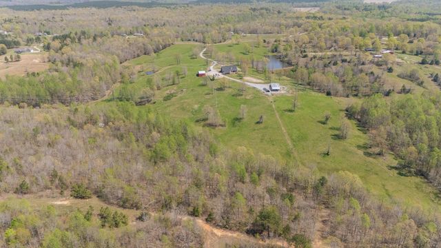 1070 GOOD HOPE CHURCH RD, Adamsville, TN 38310