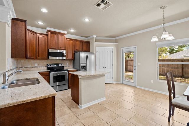 202 Sandollar Circ, Fulton, TX 78358