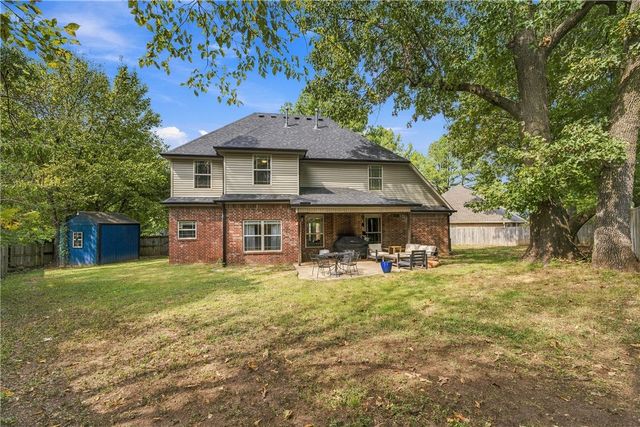 2727 Lemontree Circle, Springdale, AR 72762