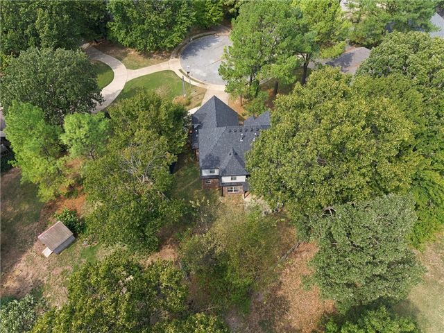 2727 Lemontree Circle, Springdale, AR 72762