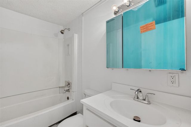 6345 LOST TRAIL, Holiday, FL 34690