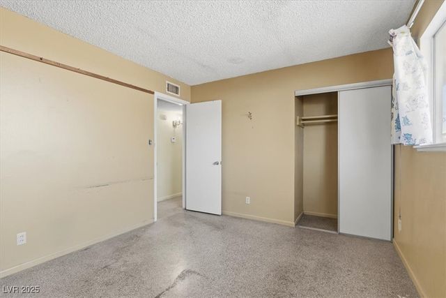 6332 Arlington Avenue, Las Vegas, NV 89107