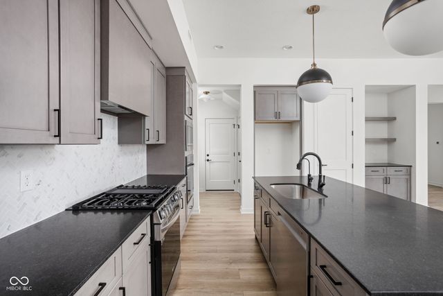 1678 Coach Drive, Westfield, IN 46074