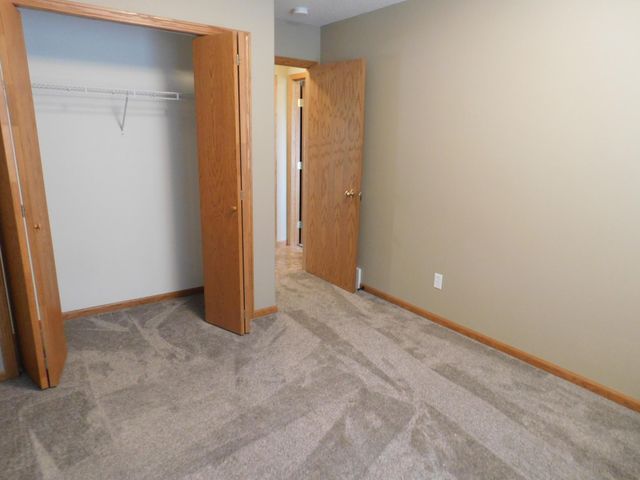 840 Lakeridge Place, West Fargo, ND 58078