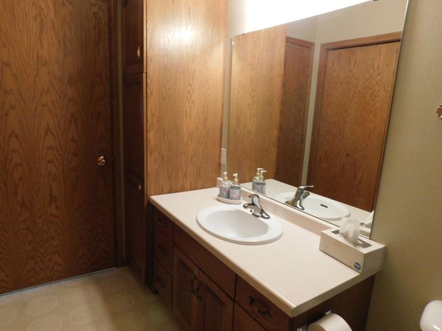 840 Lakeridge Place, West Fargo, ND 58078