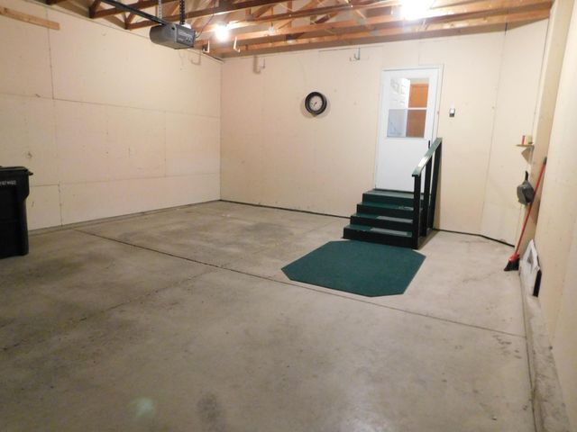 840 Lakeridge Place, West Fargo, ND 58078