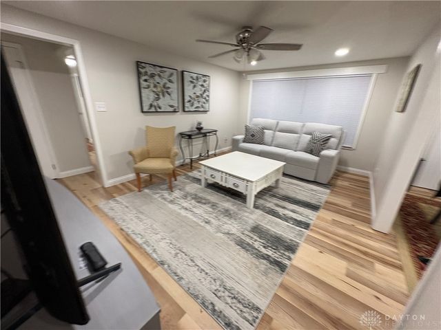 1463 Maplegrove Drive, Fairborn, OH 45324