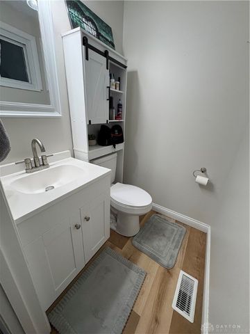 1463 Maplegrove Drive, Fairborn, OH 45324