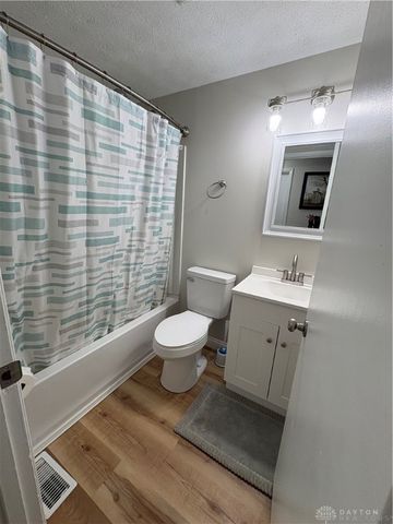 1463 Maplegrove Drive, Fairborn, OH 45324