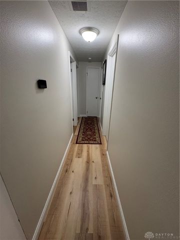 1463 Maplegrove Drive, Fairborn, OH 45324