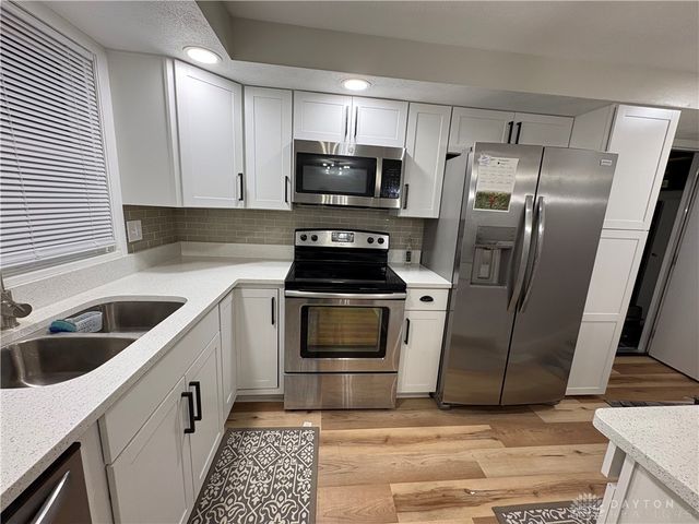 1463 Maplegrove Drive, Fairborn, OH 45324